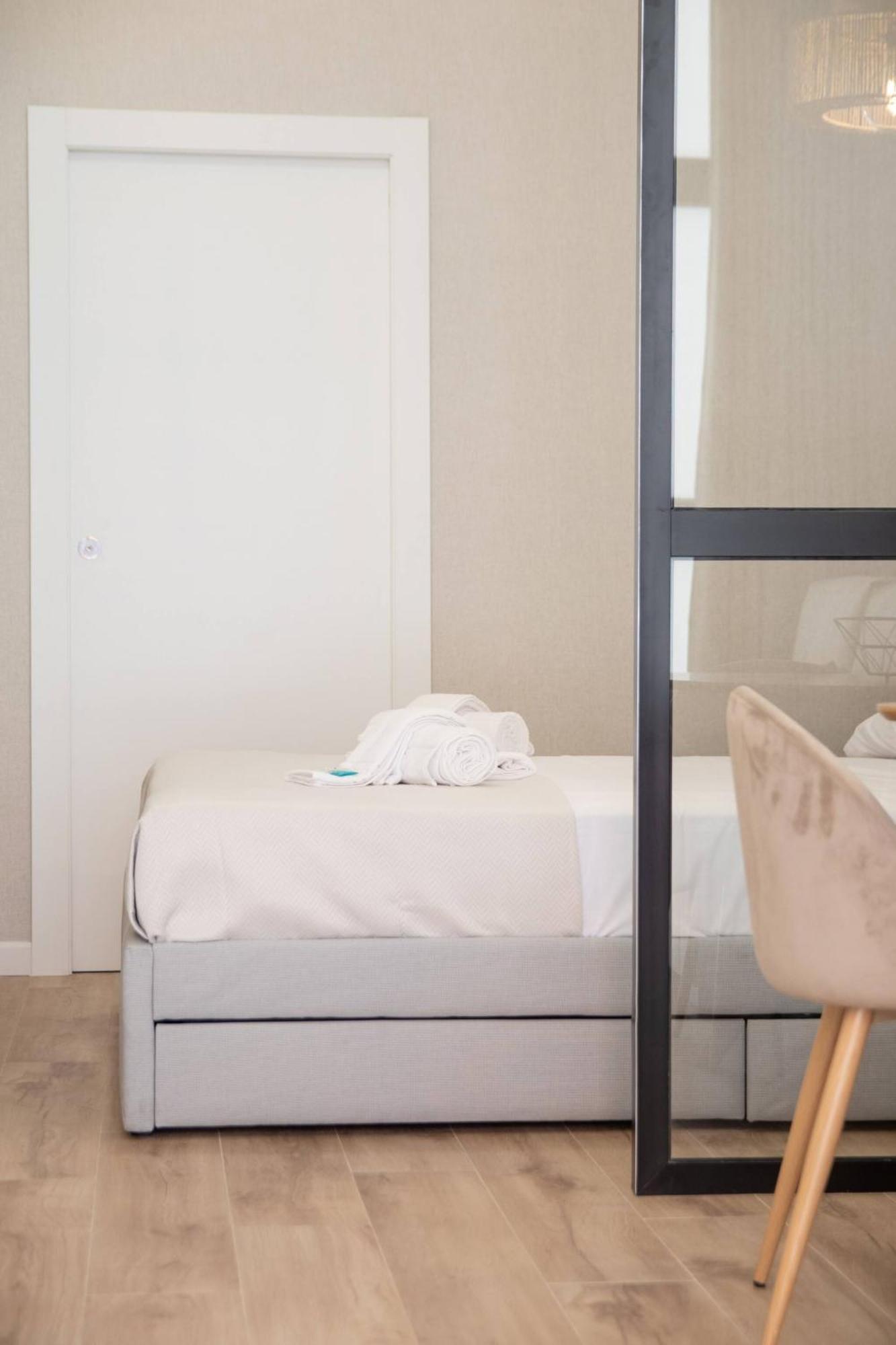 Maritim 1 By Concept Flats Apartment Валенсия Екстериор снимка